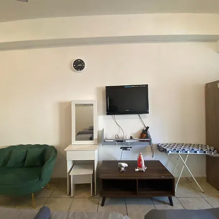 Kk City Api Api Block 3 Studio Homestay 2-3Pax Kota Kinabalu Exterior photo